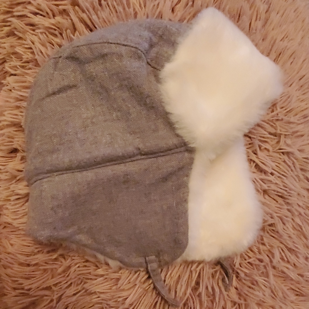 Baby Gap baby hat